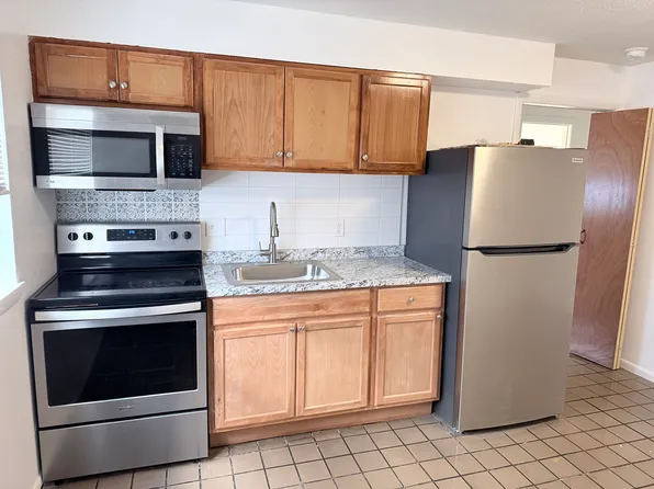 31 E Market St #G, Harrisonburg, VA 22801