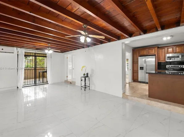 1925 SW 82nd Ct, Miami, FL 33155