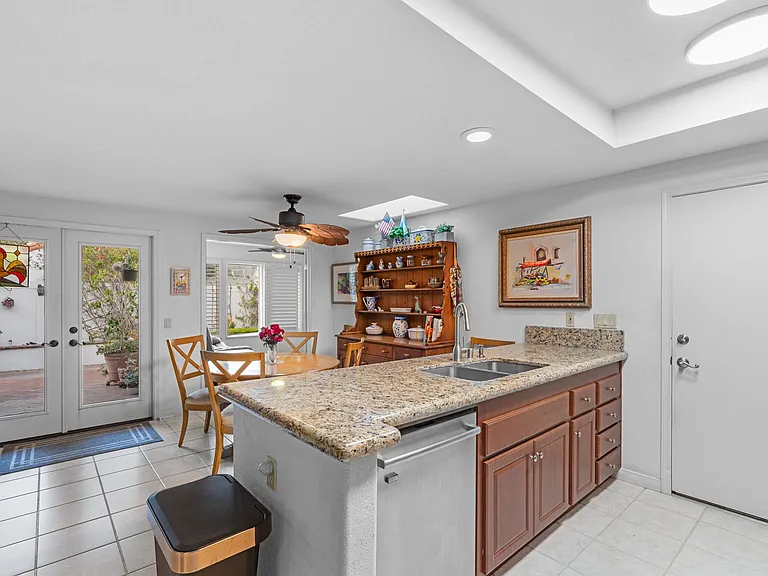4947 Delos Way — Photo 14