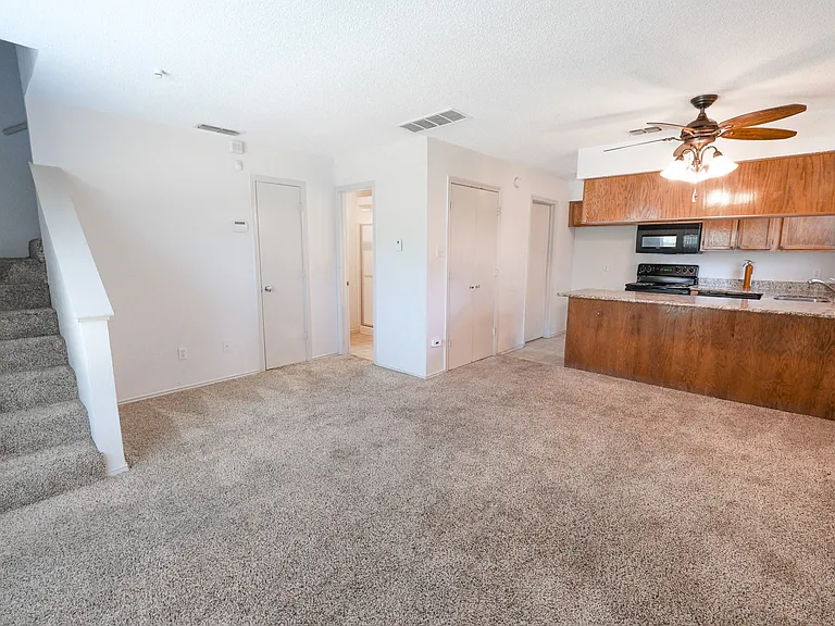 1911 Sutter St #1911 — Photo 7