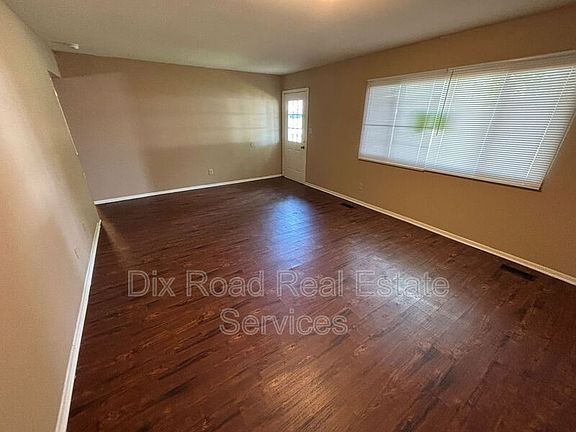 4th image of 813 Leora St