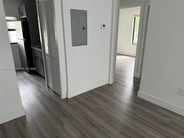 628 SW 21st Ave #1 — Photo 3