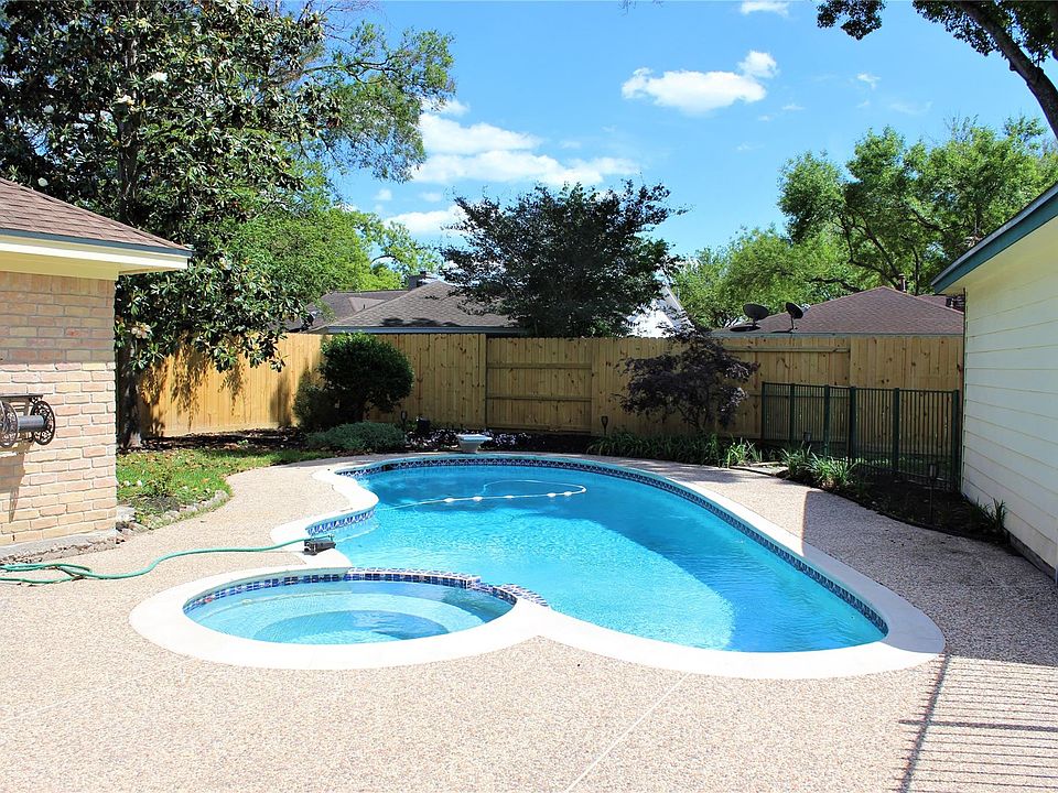 1st image of 22135 Kerryblue Dr