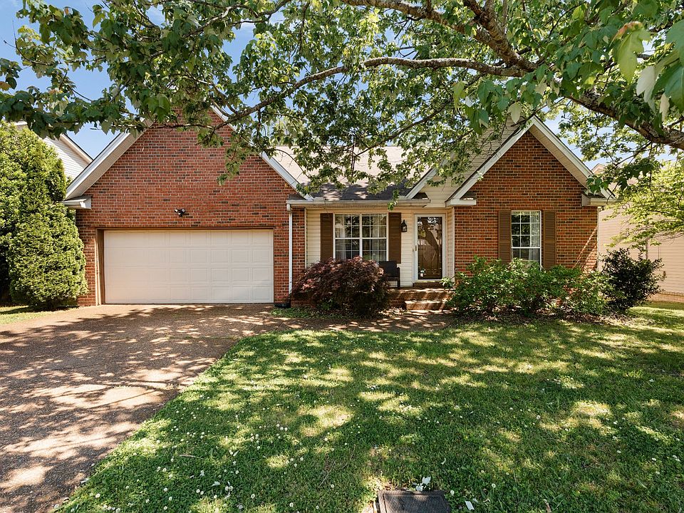 1st image of 1217 Crestfield Dr