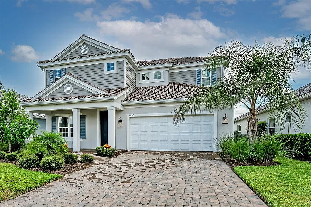 4 bed, 3.5 bath, 3097 sqft, $4,800 — Photo 1