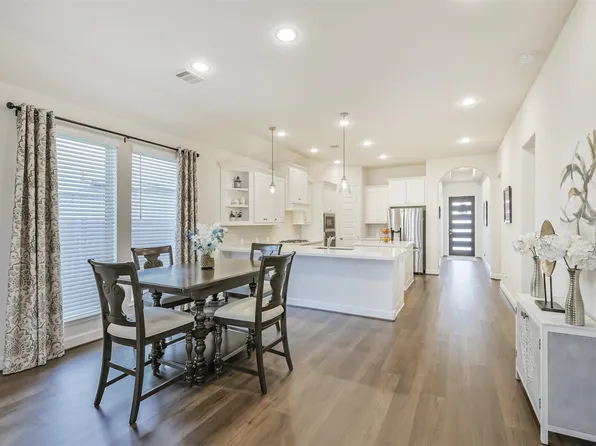 8755 Blue Coral Ln, Cypress, TX 77433