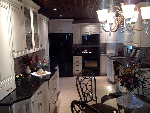 3rd image of 104 Spruce Dr
