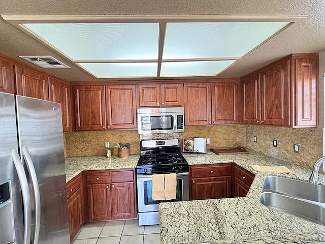 9290 Towne Centre Dr #83 — Photo 6
