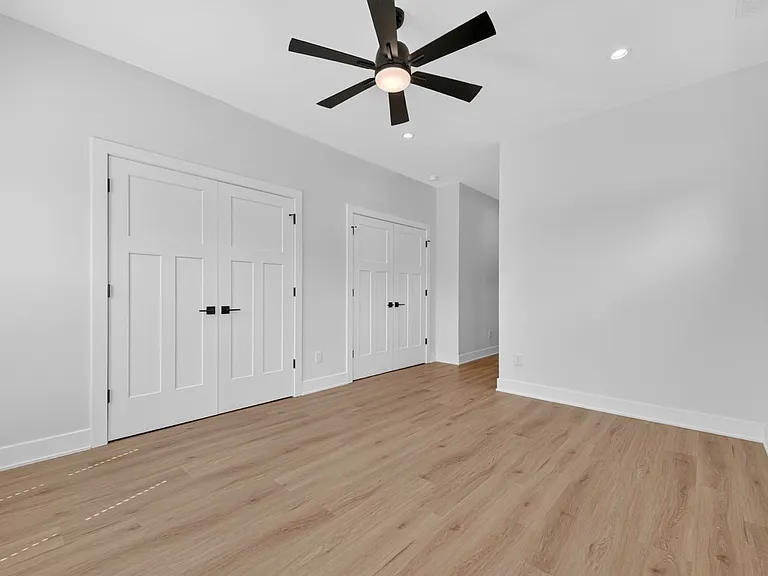 2437 Guilford Ave — Photo 14