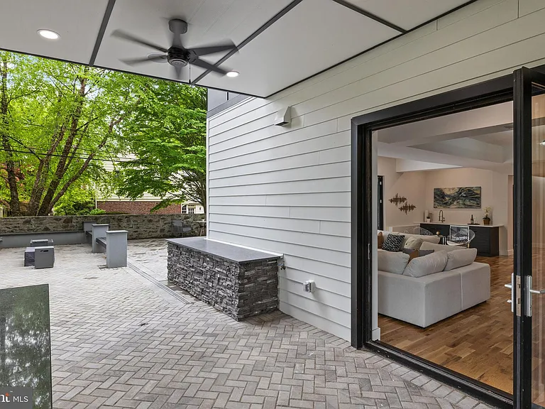354 Winding Way — Photo 20