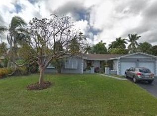 11802 SW 100th Ave, Miami, FL 33176