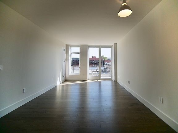 5th image of 510 E 14th St APT 704