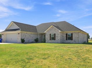 171 Bull Run, Calera, OK 74730