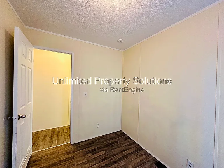 9765 Old Mill Rd NE #101 — Photo 14