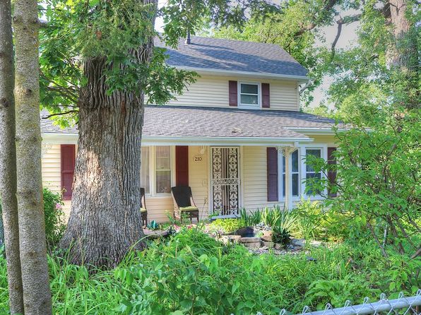 210 E Pleasant View Dr