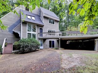 411 Hempstead Rd, Williamsburg, VA 23188