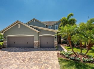 889 SW Sun Cir, Palm City, FL 34990
