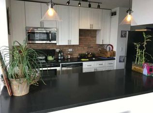 72 W Burton Pl #02907, Chicago, IL 60610