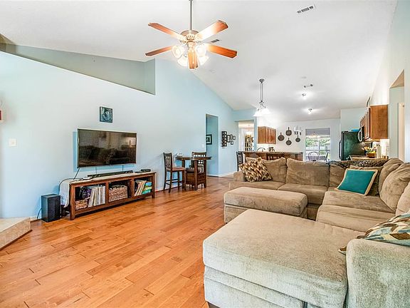4th image of 11526 Aruba Dr