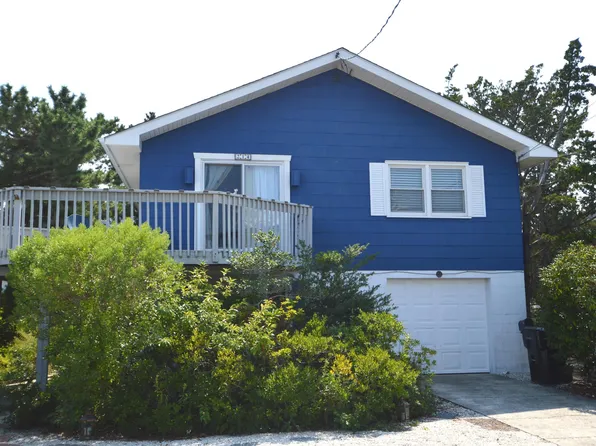 214 68th St, Avalon, NJ 08202