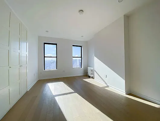 Rented by Compass | media 11