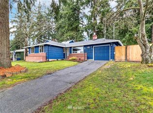 858 East Ln, Kent, WA 98030