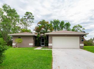 5306 Greenwood Dr, Delray Beach, FL 33484