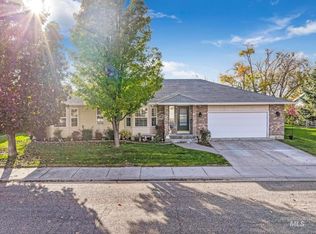 629 Pine St, Gooding, ID 83330