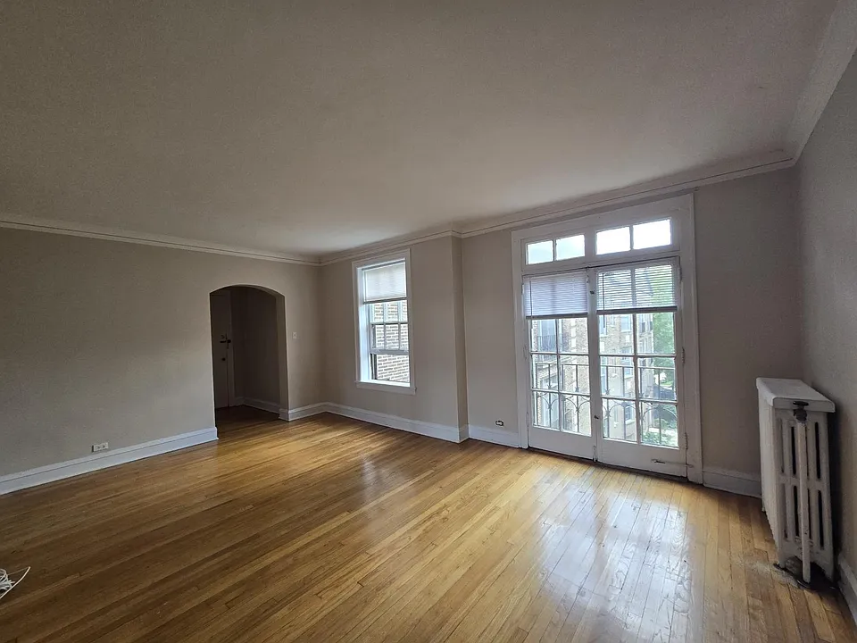 909 Elmwood Ave #O3