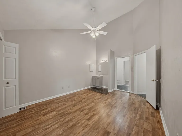 512 McKeithan St #3 — Photo 19