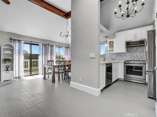 4682 Warner Ave APT C304, Huntington Beach, CA 92649