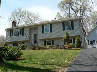 85 N Airline Rd, Wallingford, CT 06492