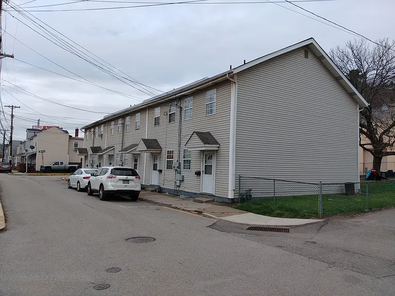 102 Cherry St — Photo 5