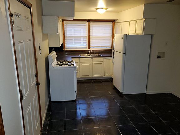 5th image of 9217 S Cottage Grove Ave APT 2W