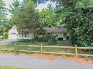 22 Hamilton Rd, Peabody, MA 01960