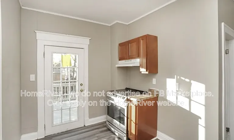 5121 Silver St — Photo 5