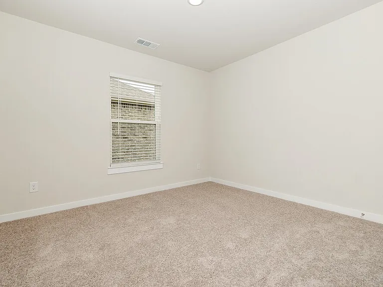349 Fire Rock Dr — Photo 14