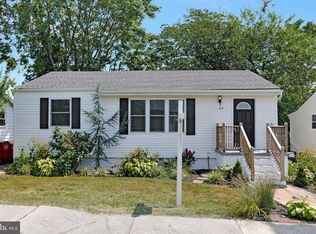 216 E 4th Ave, Ranson, WV 25438