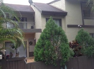 2330 Bayberry Dr, Pembroke Pines, FL 33024