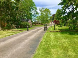 1154 Lake Rd, Webster, NY 14580