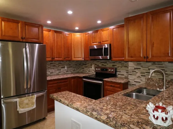 11333 Royal Palm Boulevard #E-1, Coral Springs, FL 33065