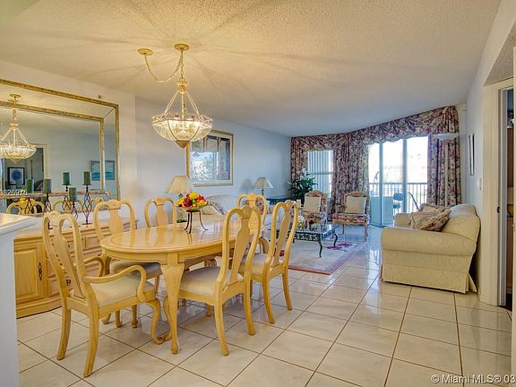 4th image of 7657 Granville Dr #305