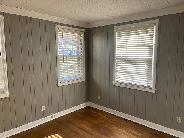 3634 Cowden Ave — Photo 5
