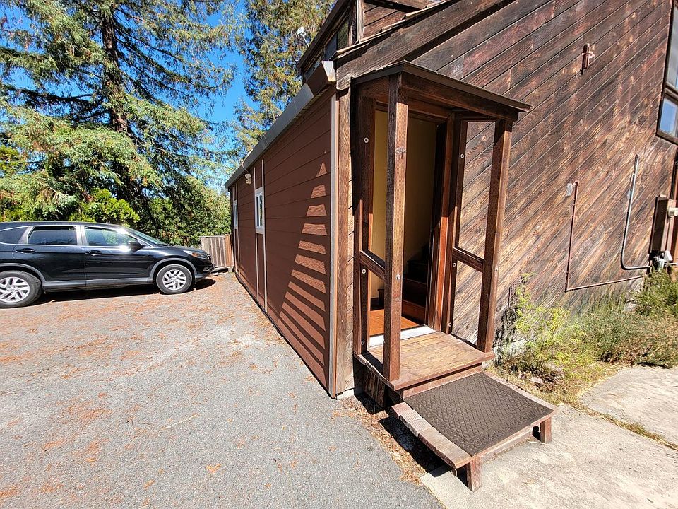 1st image of 27979 Baker Ln