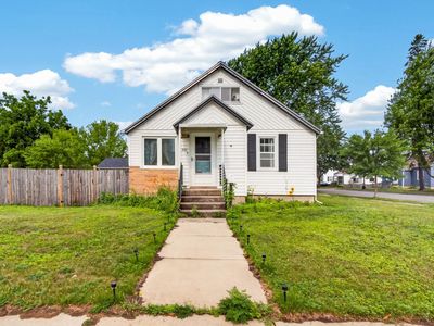 301 Burns St, Marinette, WI, 54143