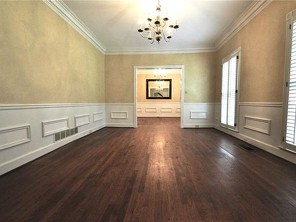 4th image of 4330 Blackland Way