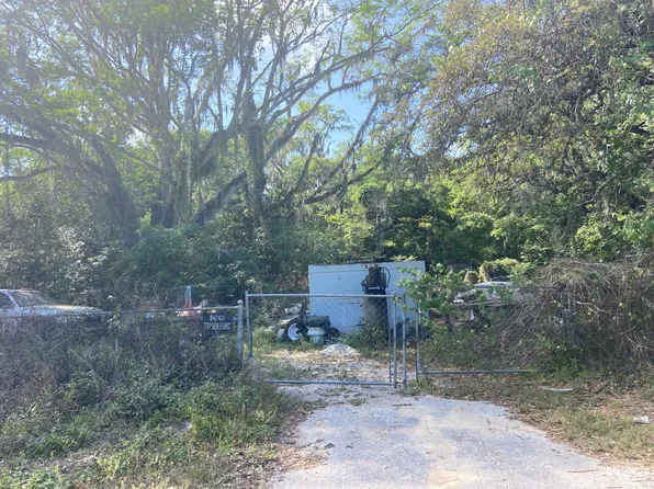 8539 Broad St, New Port Richey, FL 34654