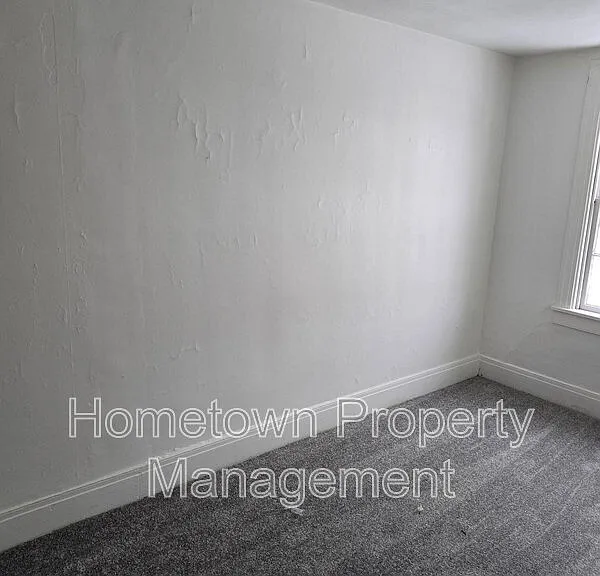 108 S High St #2 — Photo 5