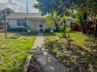 826 S M Street, Lake Worth Beach, FL 33460