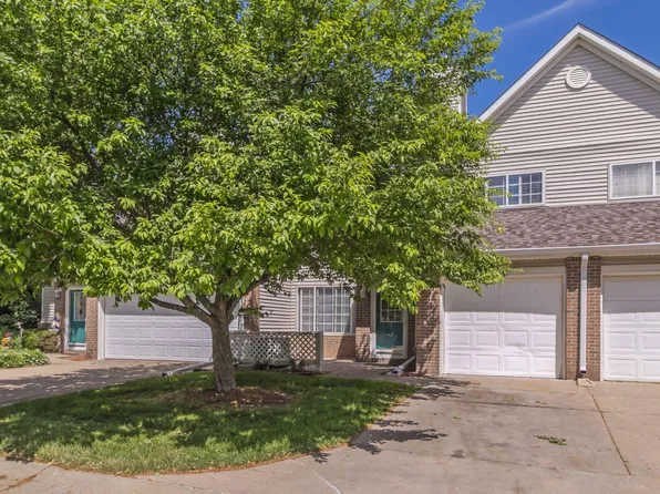 1025 68th St Unit 3, West Des Moines, IA 50266